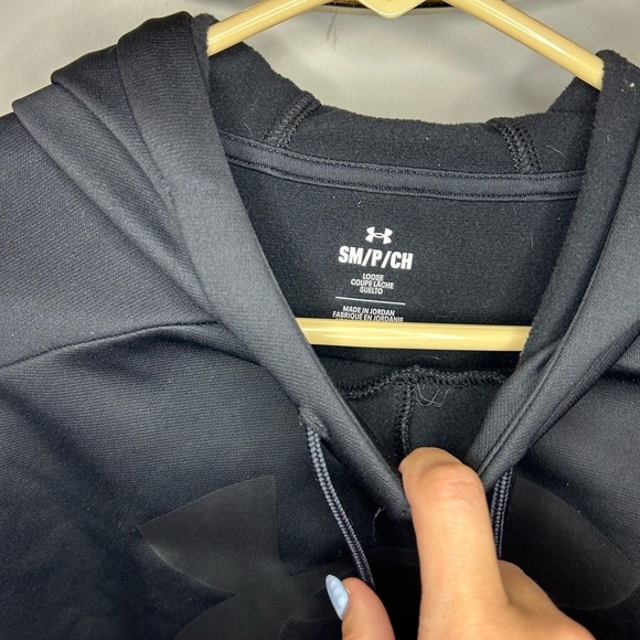 Under Armour Black Sweatshirt with Logo​​ - Picture 2 of 4